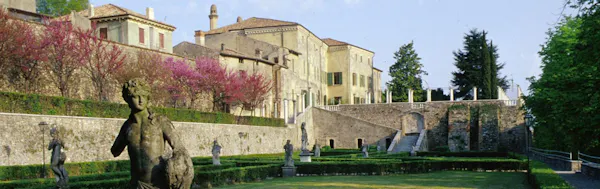 PALAZZO GONZAGA CAVRIANI