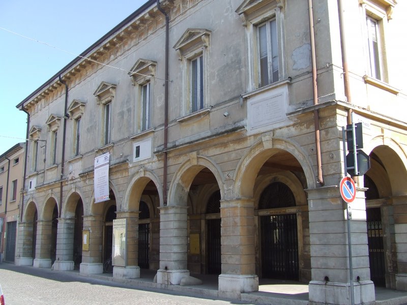 PALAZZO VERGANI EX SEDE MUNICIPALE