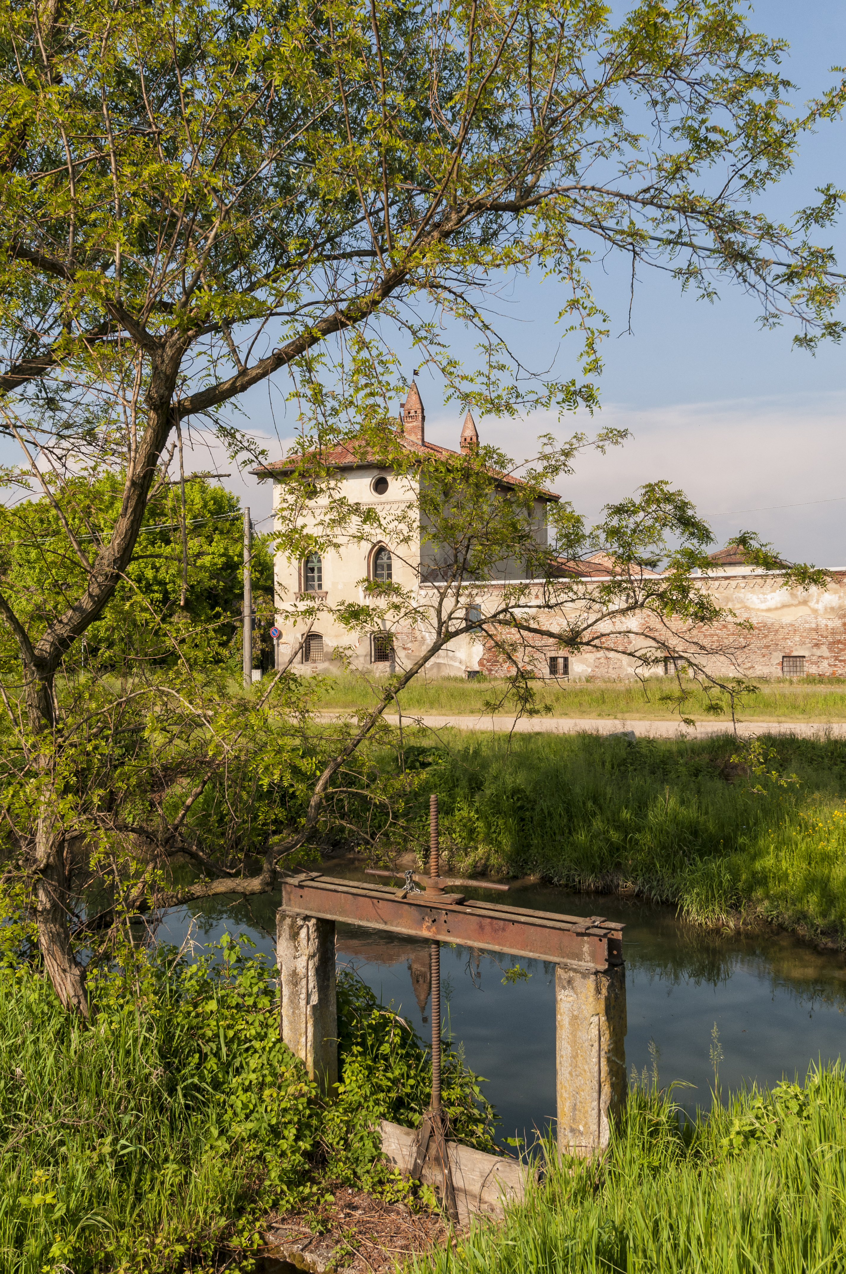 COLOMBARONE - CASCINA LEONARDESCA