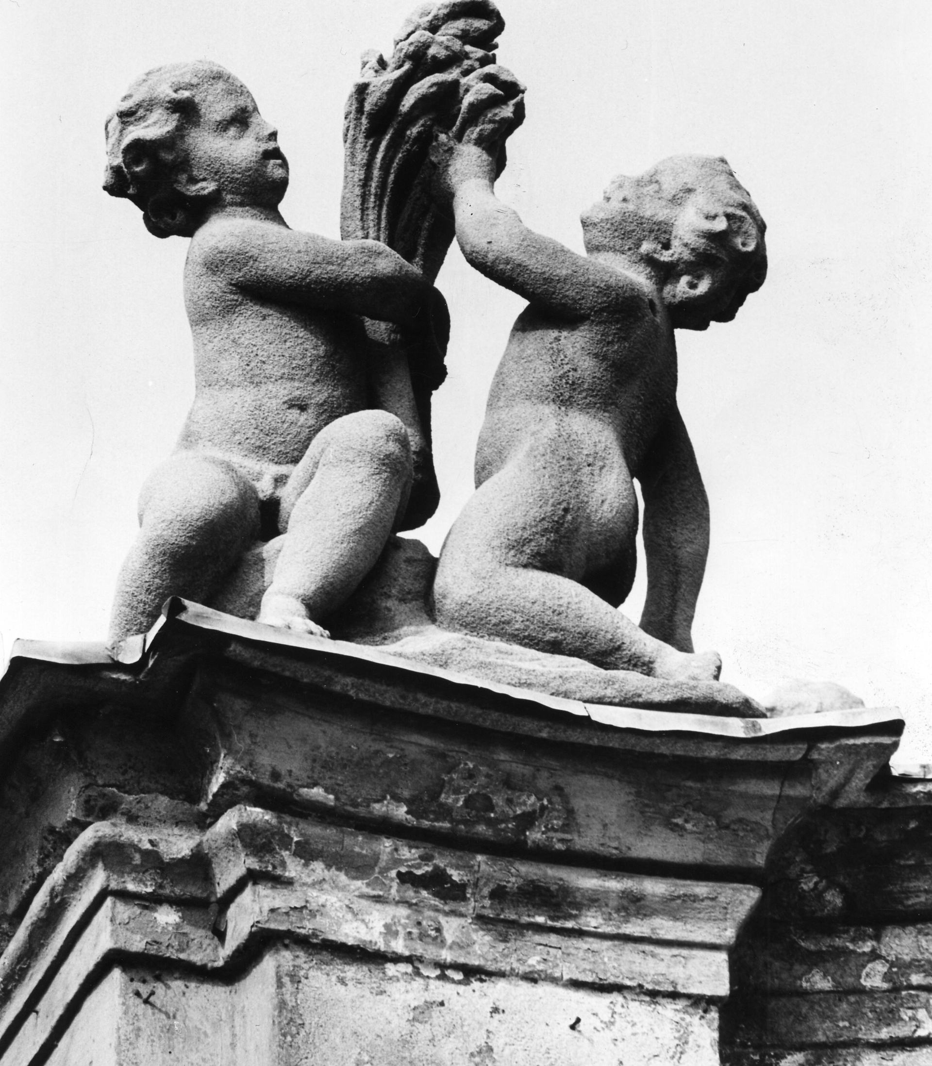 PALAZZO VISCONTI EX PRETURA SARONNO