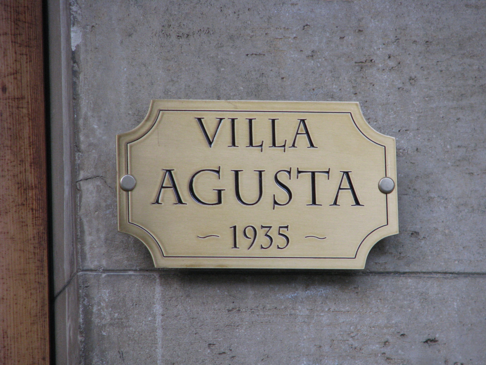 VILLA AGUSTA