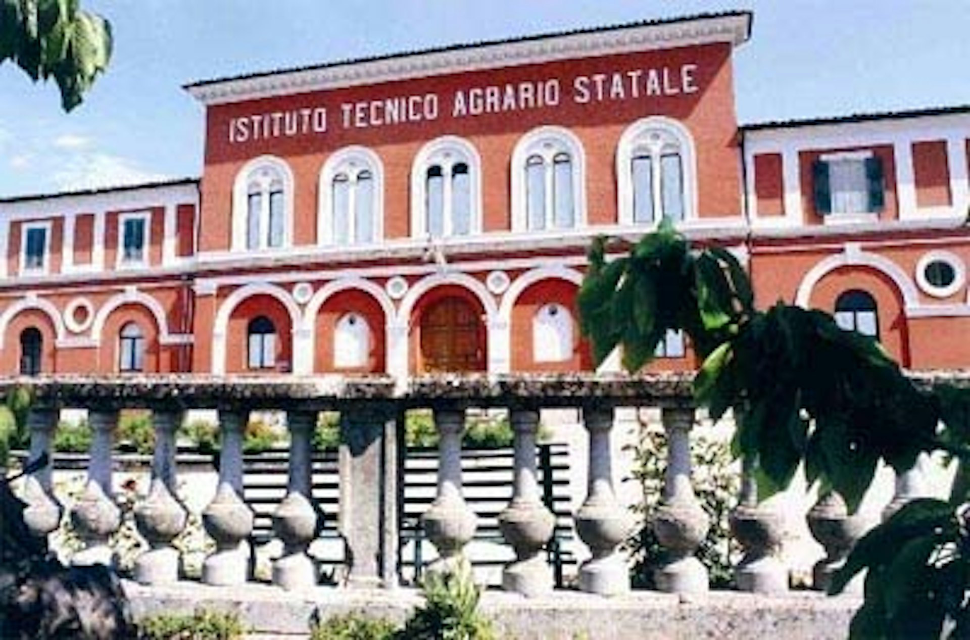 Istituto Agrario Firenze - Istituto Tecnico Agrario ISTITUTO TECNICO AGRARIO STATALE "G. VIVARELLI" | I Luoghi del Cuore - FAI