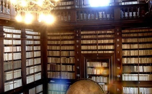 BIBLIOTECA "ROMOLO SPEZIOLI"