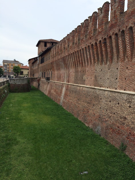 CASTELLO SFORZESCO DI GALLIATE I Luoghi del Cuore FAI