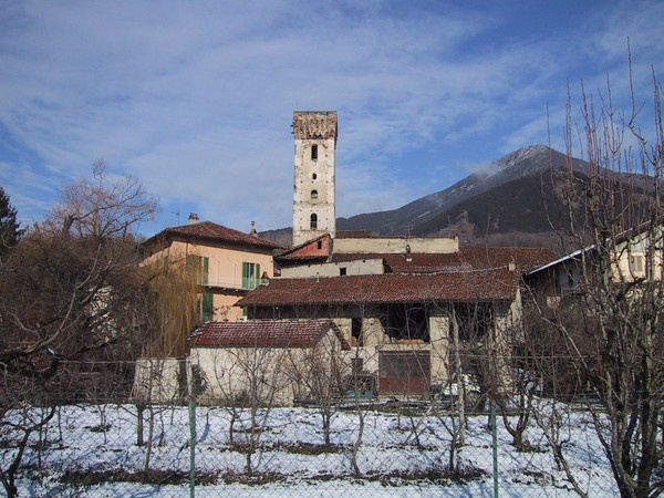 TORRE E BORGO STORICO - RICETTO - AGORÀ DELLA VAL SUSA