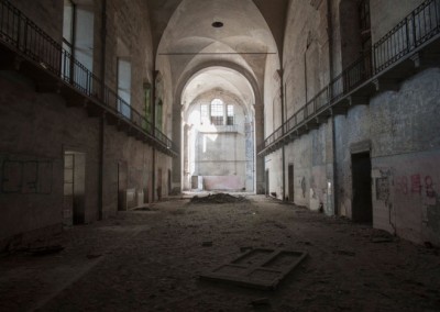 MANICA DELLE DONNE E ANTICA FARMACIA