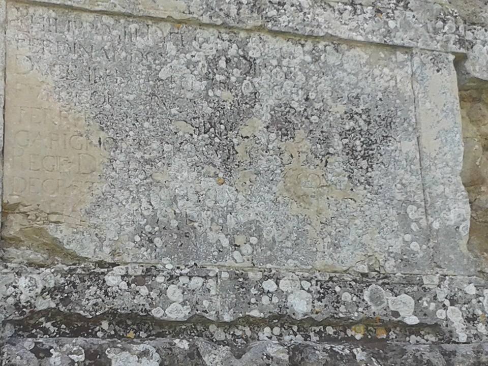 L' EPITAFFIO A MEMORIA DELL' ANTICA VIA APPIA CHE CONDUCEVA IN ORIENTE