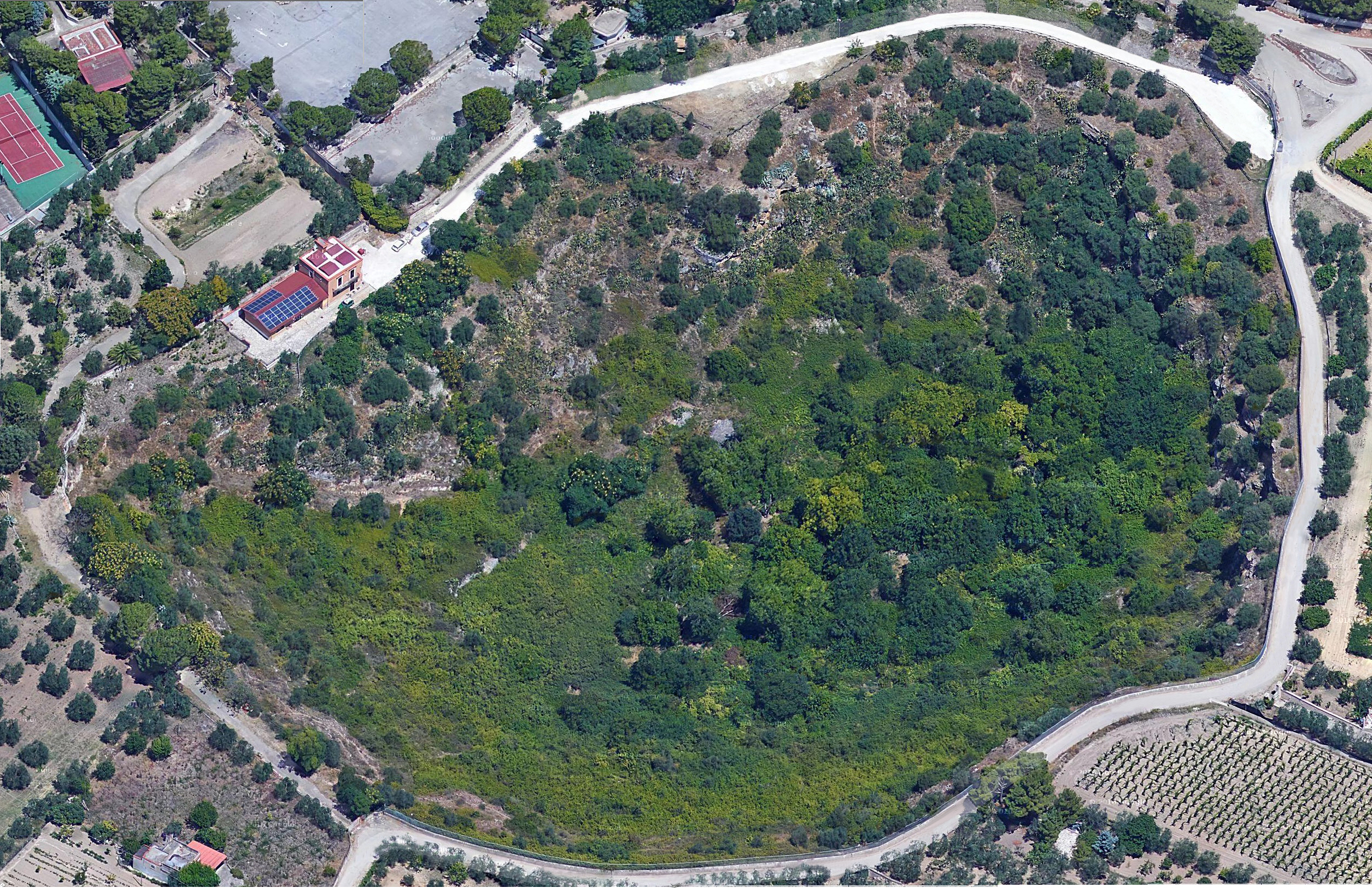 DOLINA CARSICA DI GURGO