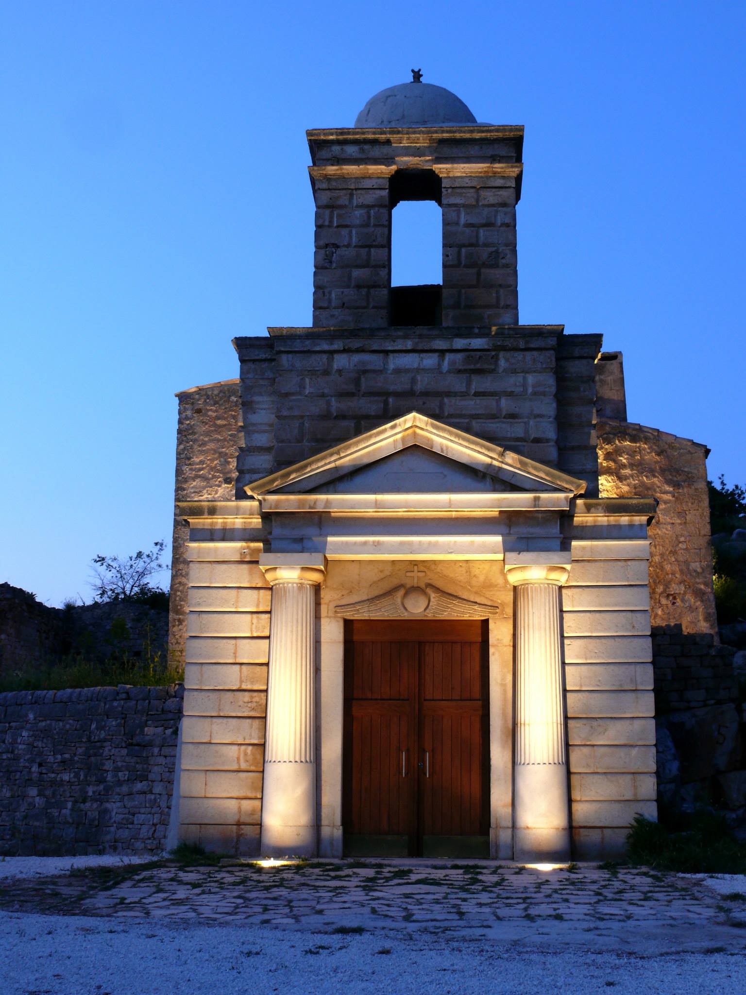 GROTTA DI SAN MICHELE I Luoghi del Cuore FAI