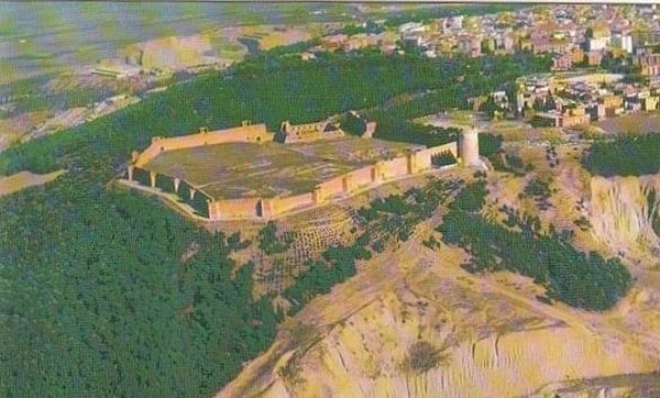 CASTELLO SVEVO-ANGIOINO