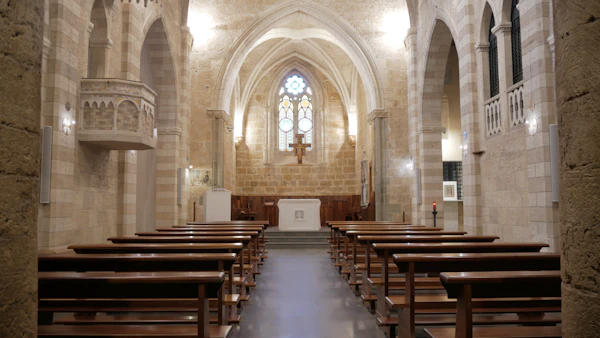 MONASTERO DELLE CLARISSE E CHIESA DI SANTA CHIARA | Luogo FAI