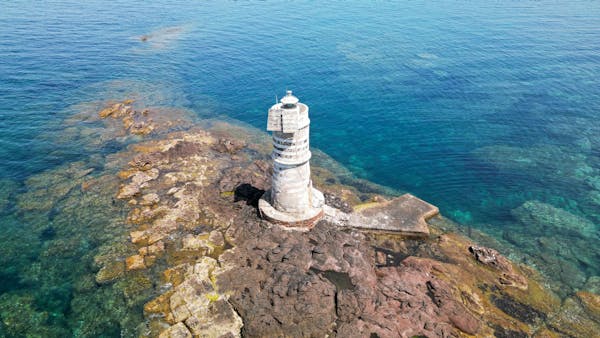 FARO DI MANGIABARCHE