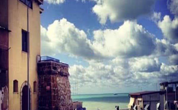 PASSEGGIATA TRA LE MURA FEDERICIANE DI GELA