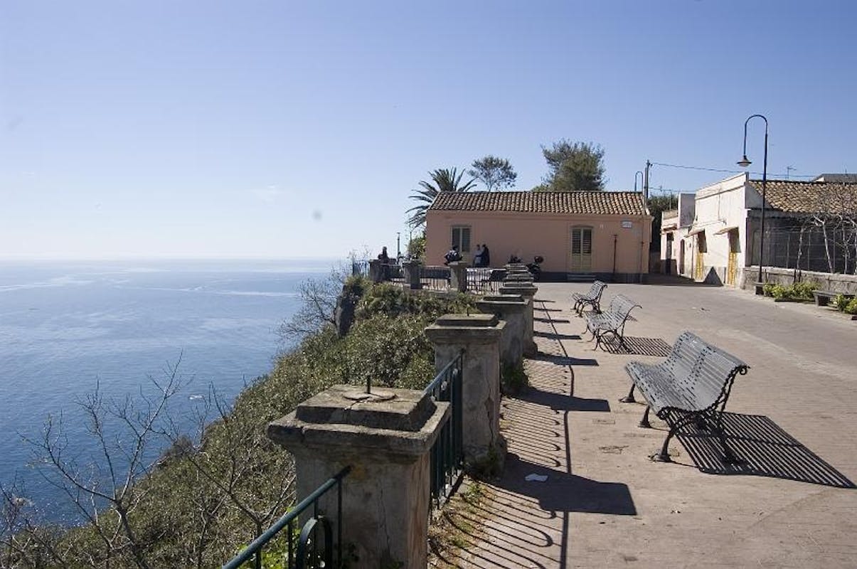 BELVEDERE DI SANTA CATERINA AD ACIREALE BELVEDERE DI SANTA CATERINA AD ACIREALE