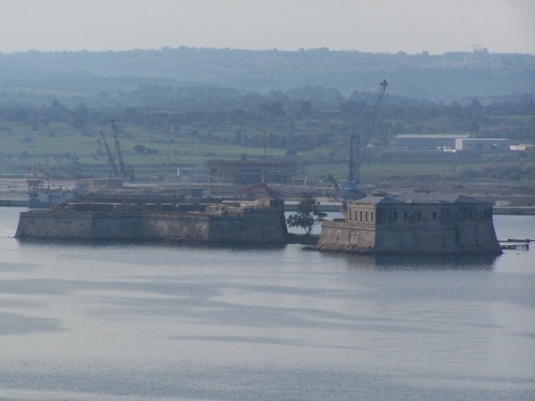 FORTI GARCIA E VITTORIA I Luoghi del Cuore FAI