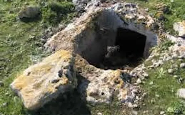 NECROPOLI DI THAPSOS