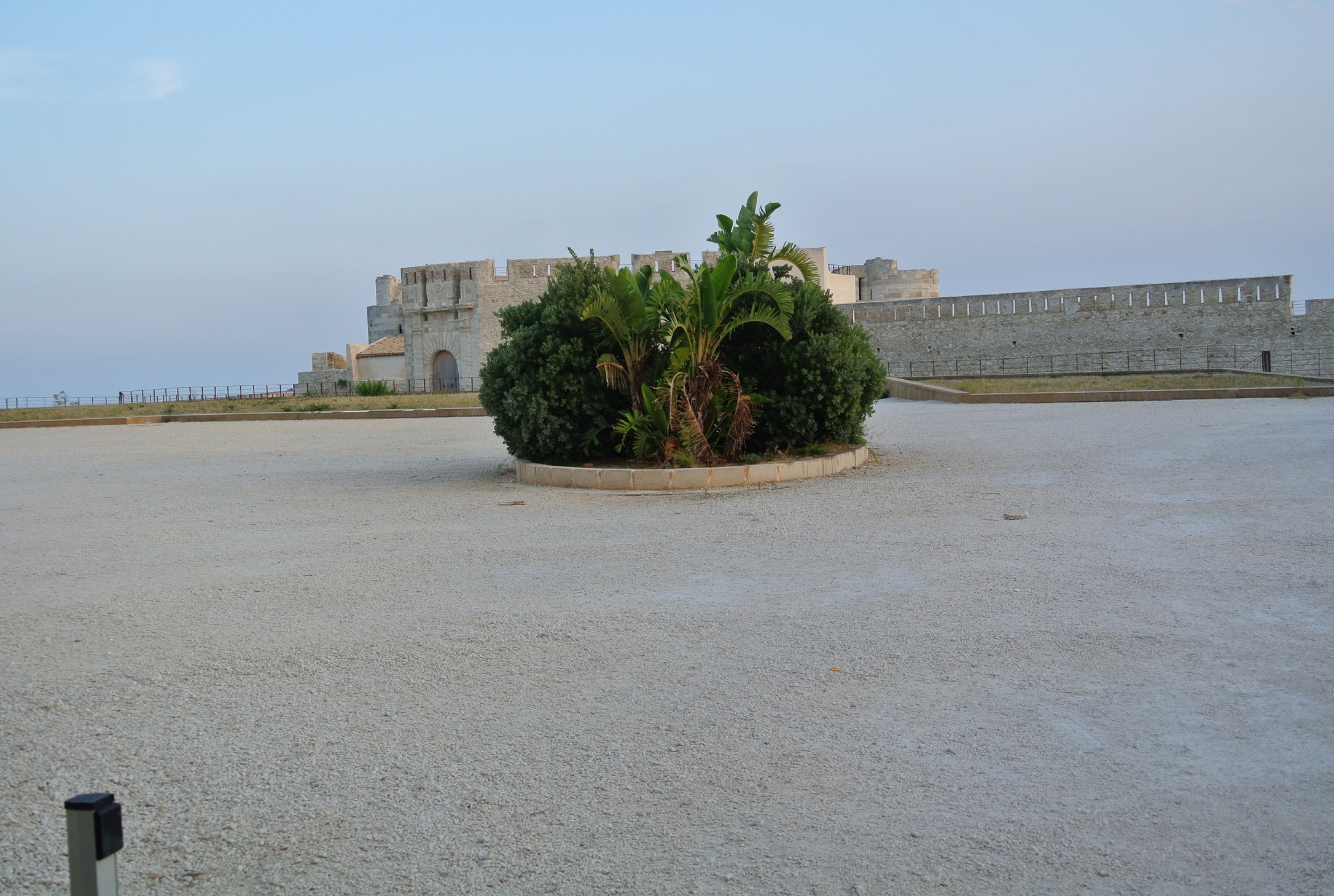 CASTELLO MANIACE | ph. FAI | © FAI - Fondo Ambiente Italiano