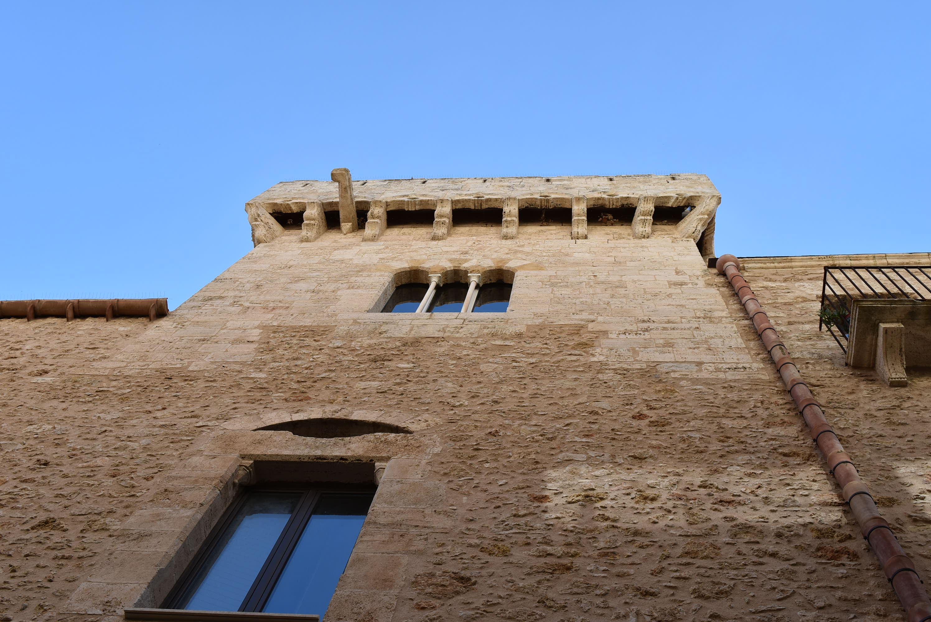 PALAZZO DE BALLIS: LA TORRE