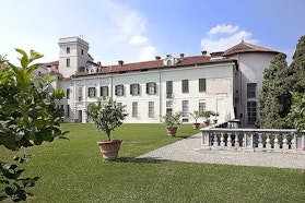 Terrazza dei limoni, Castello di Masino, CASTELLO E PARCO DI MASINO, CARAVINO (TO ) 