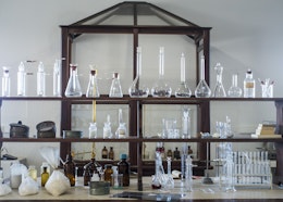 Laboratorio chimico, SALINE CONTI VECCHI, ASSEMINI (CA )