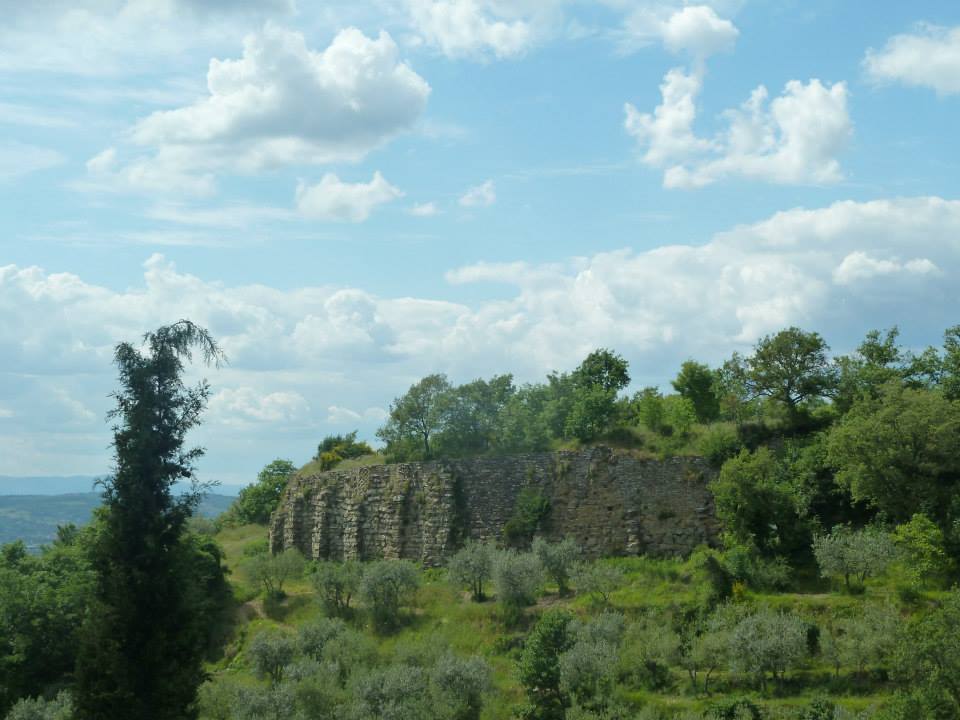 AREA ARCHEOLOGICA DI CASTELSECCO I Luoghi del Cuore FAI