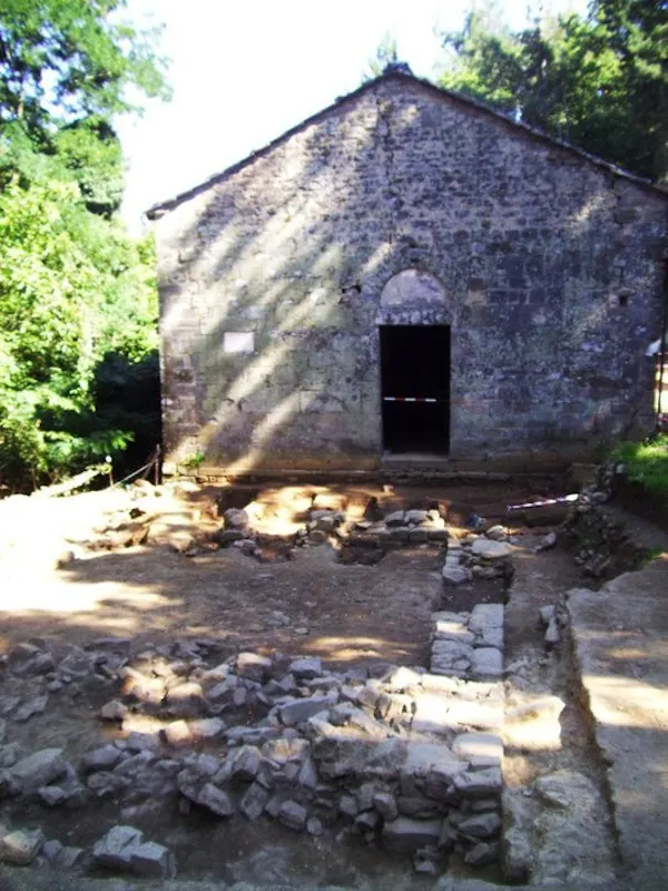 CHIESA DI SAN MICHELE - BENABBIO CHIESA DI SAN MICHELE - BENABBIO