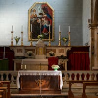 INTERNO CHIESA INTERNO CHIESA