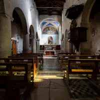 INTERNO CHIESA INTERNO CHIESA