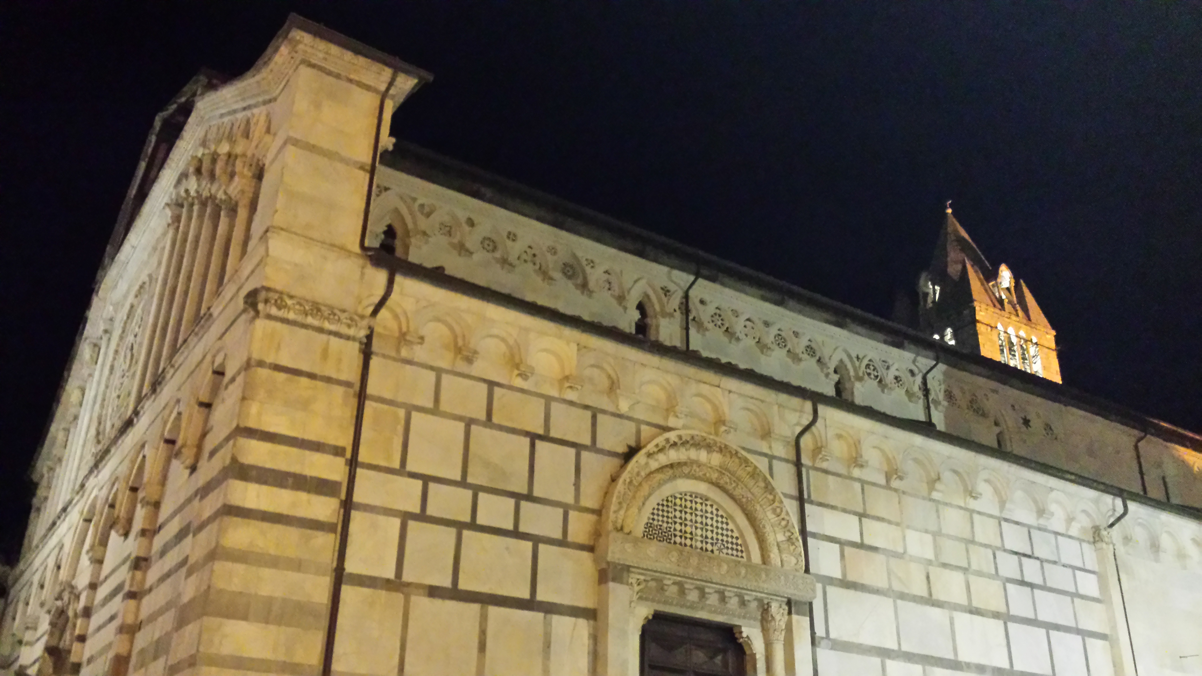 DUOMO DI CARRARA-CATTEDRALE S. ANDREA