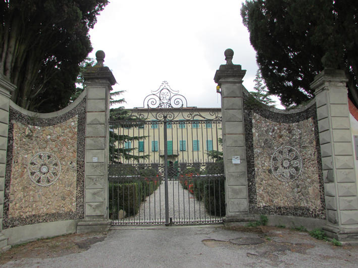 VILLA BORGHINI
