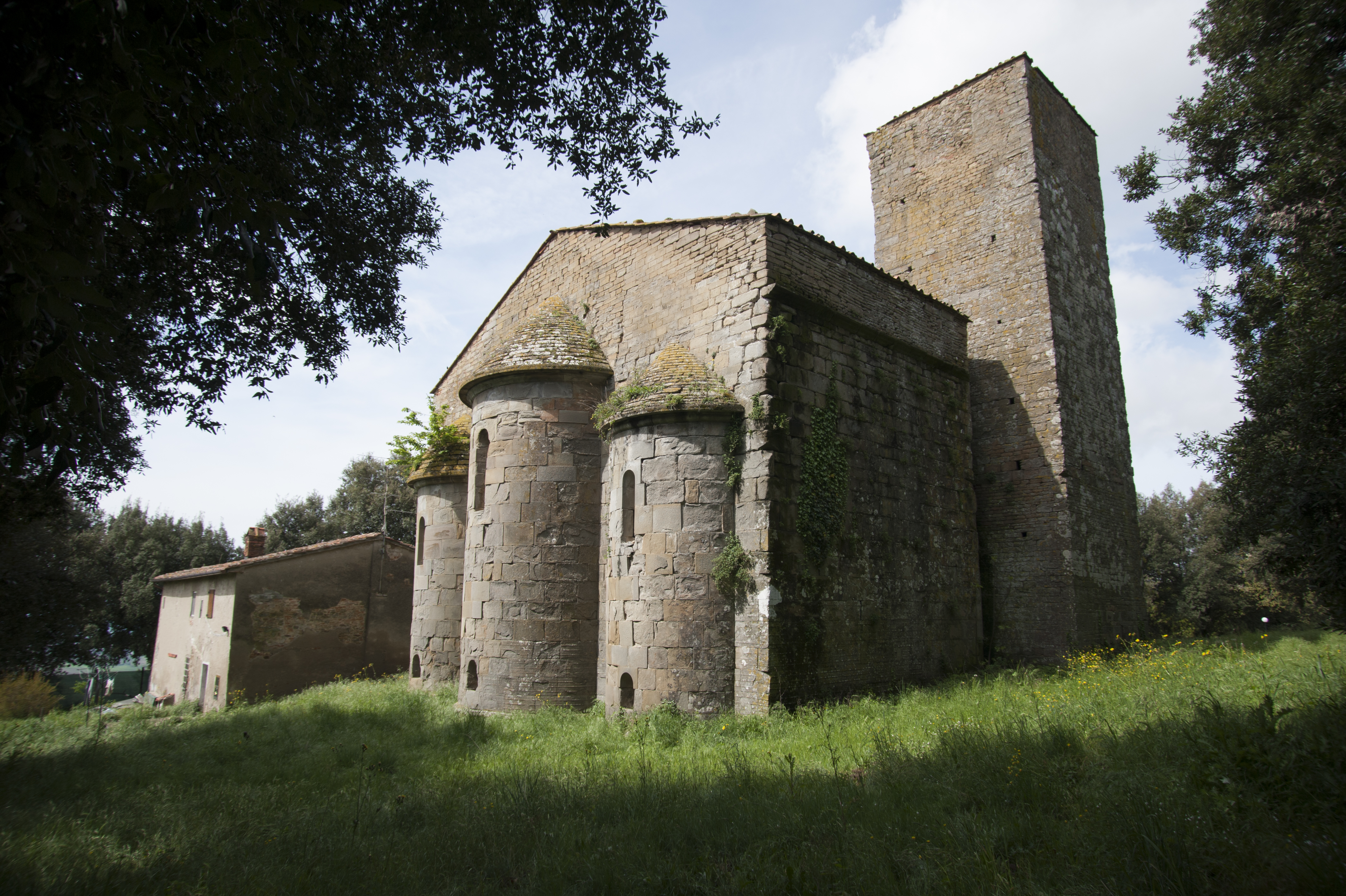 ABBAZIA DI SAN GIUSTO AL PINONE