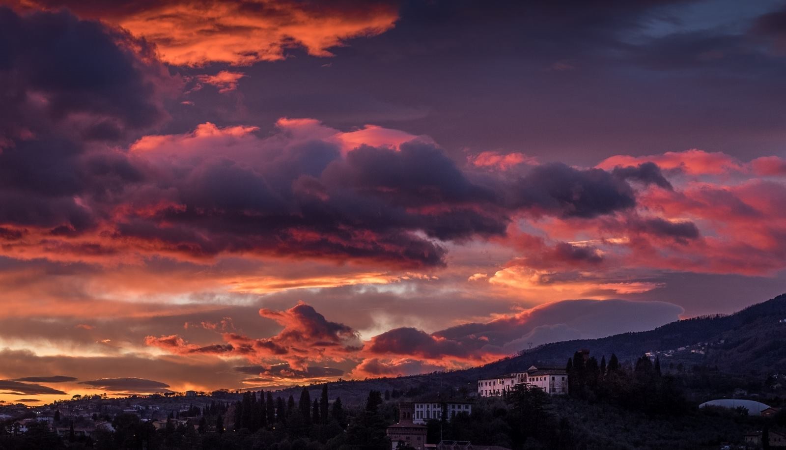COLLEVITI, IL MONASTERO FRANCESCANO