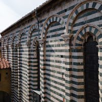 Chiesa e Chiostro di San Giovanni Fuorcivitas Chiesa e Chiostro di San Giovanni Fuorcivitas