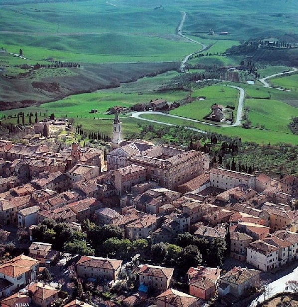 pieve dei santi vito e modesto a corsignano