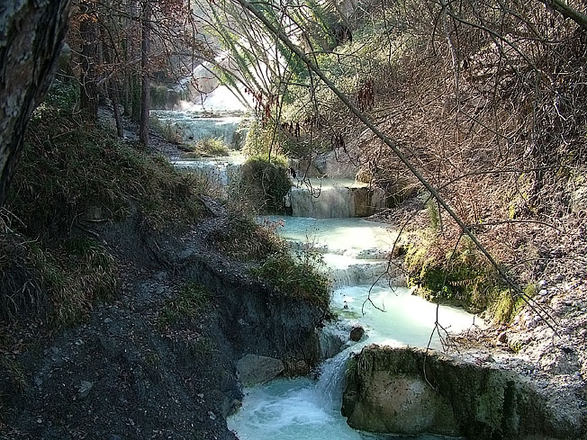 IL FOSSO BIANCO-CARATTERISTICHE DELLE ACQUE