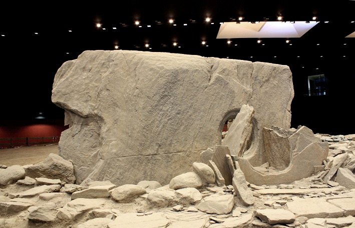 PARCO ARCHEOLOGICO E MUSEO DELL'AREA MEGALITICA DI SAINT-MARTIN-DE-CORLÉANS  