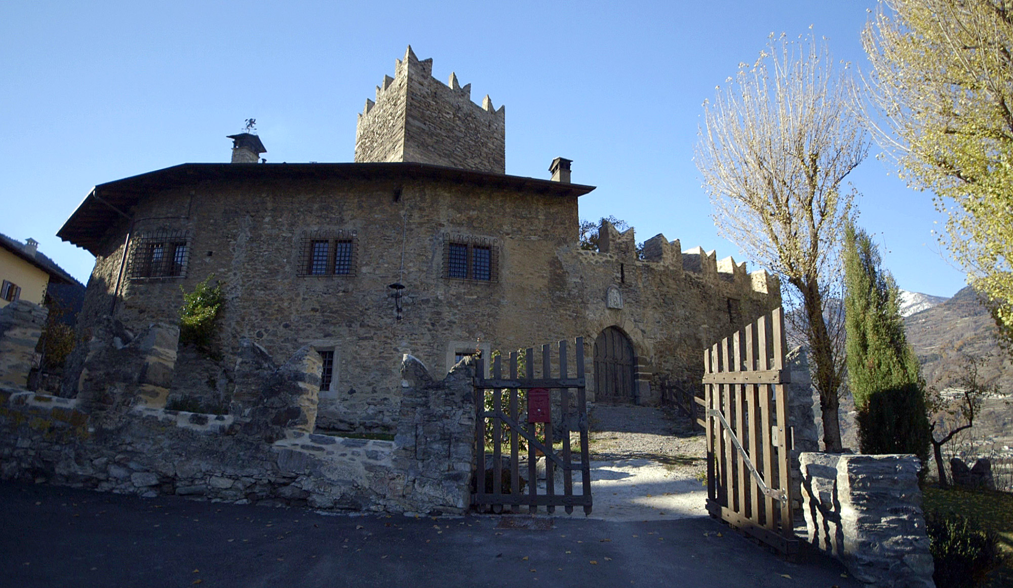 CASTELLO TOUR DE VILLA