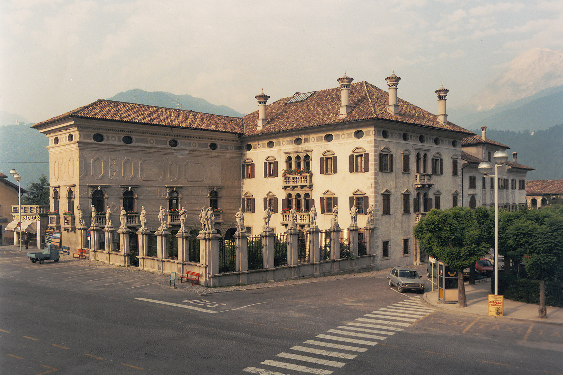 VILLA CROTTA DE' MANZONI
