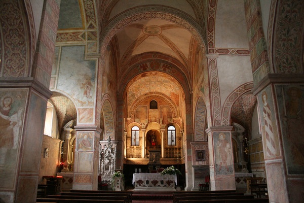SANTUARIO SS VITTORE E CORONA