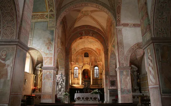 SANTUARIO SS VITTORE E CORONA