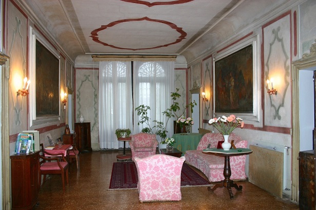 VILLA TODESCHINI