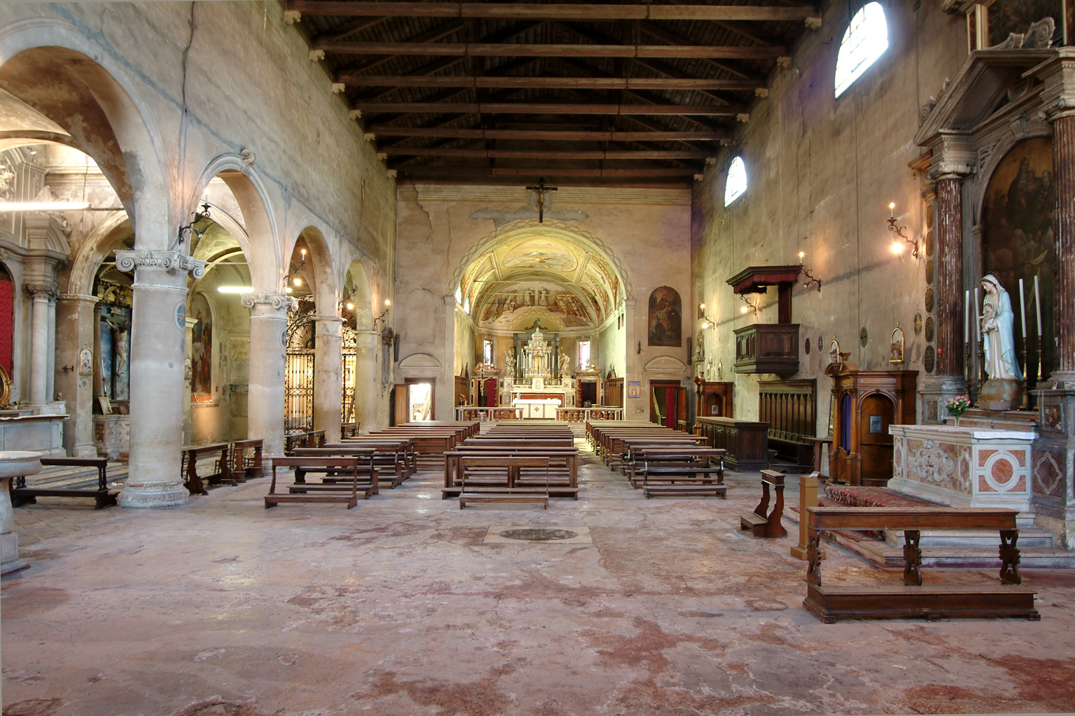 COMPLESSO RELIGIOSO DELLE CONSOLAZIONI