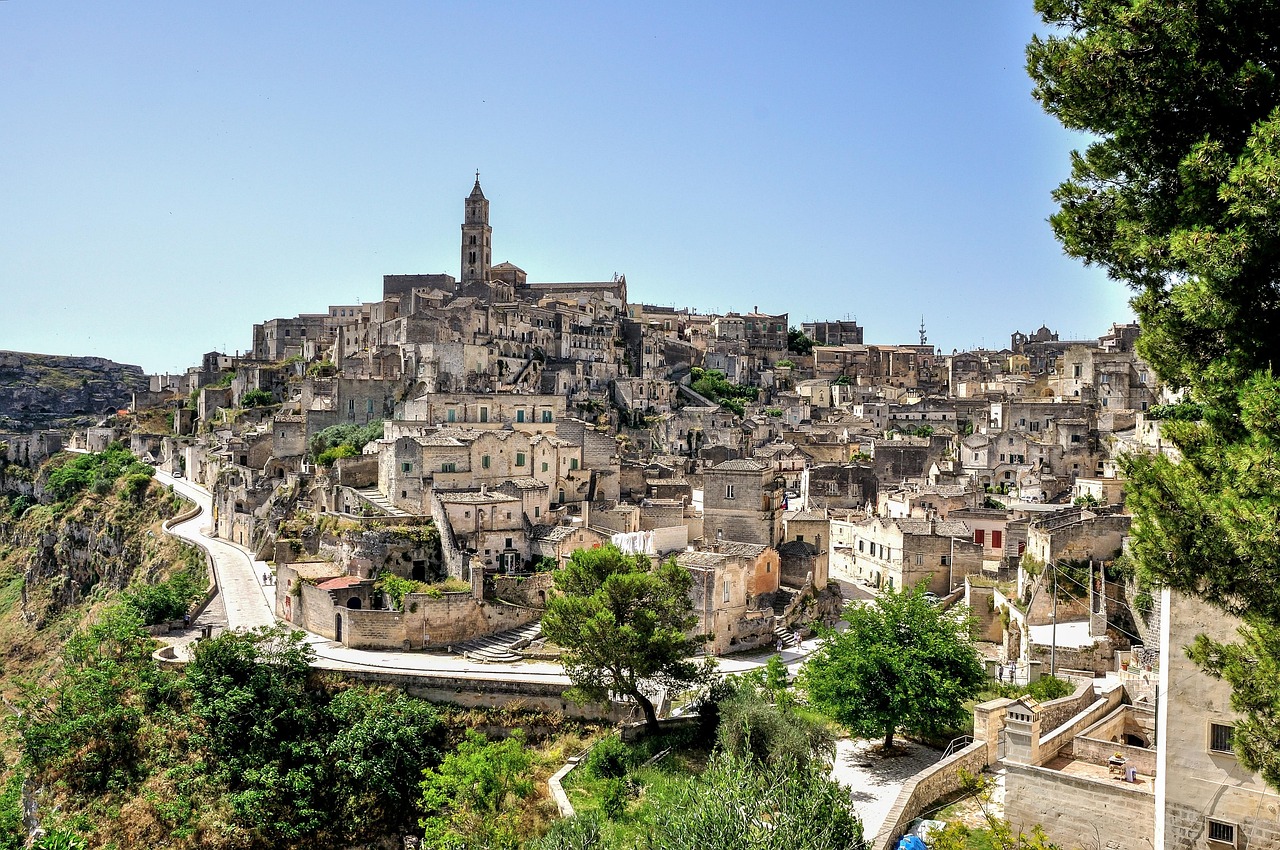 Matera e la Terra delle Gravine