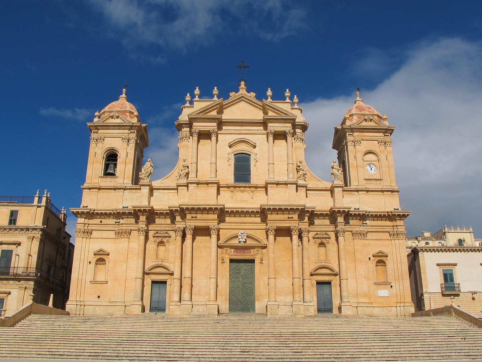 SICILIA: DA SIRACUSA AL BAROCCO DI SCICLI 