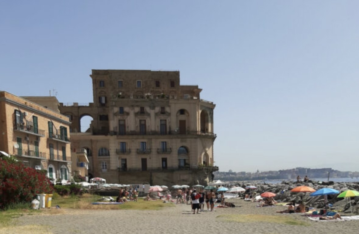 LA SPIAGGIA DELLE MONACHE