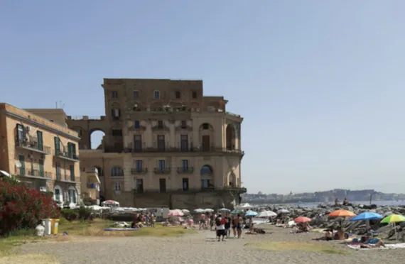 LA SPIAGGIA DELLE MONACHE
