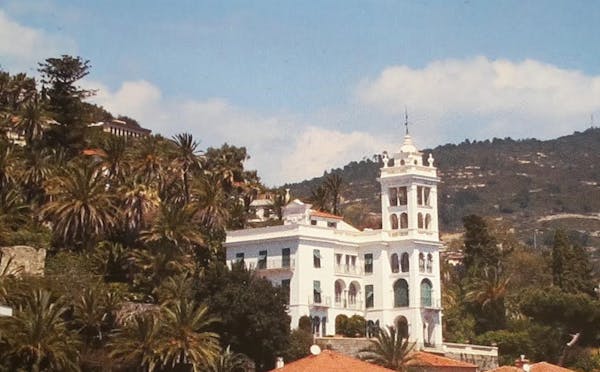VILLA GARNIER