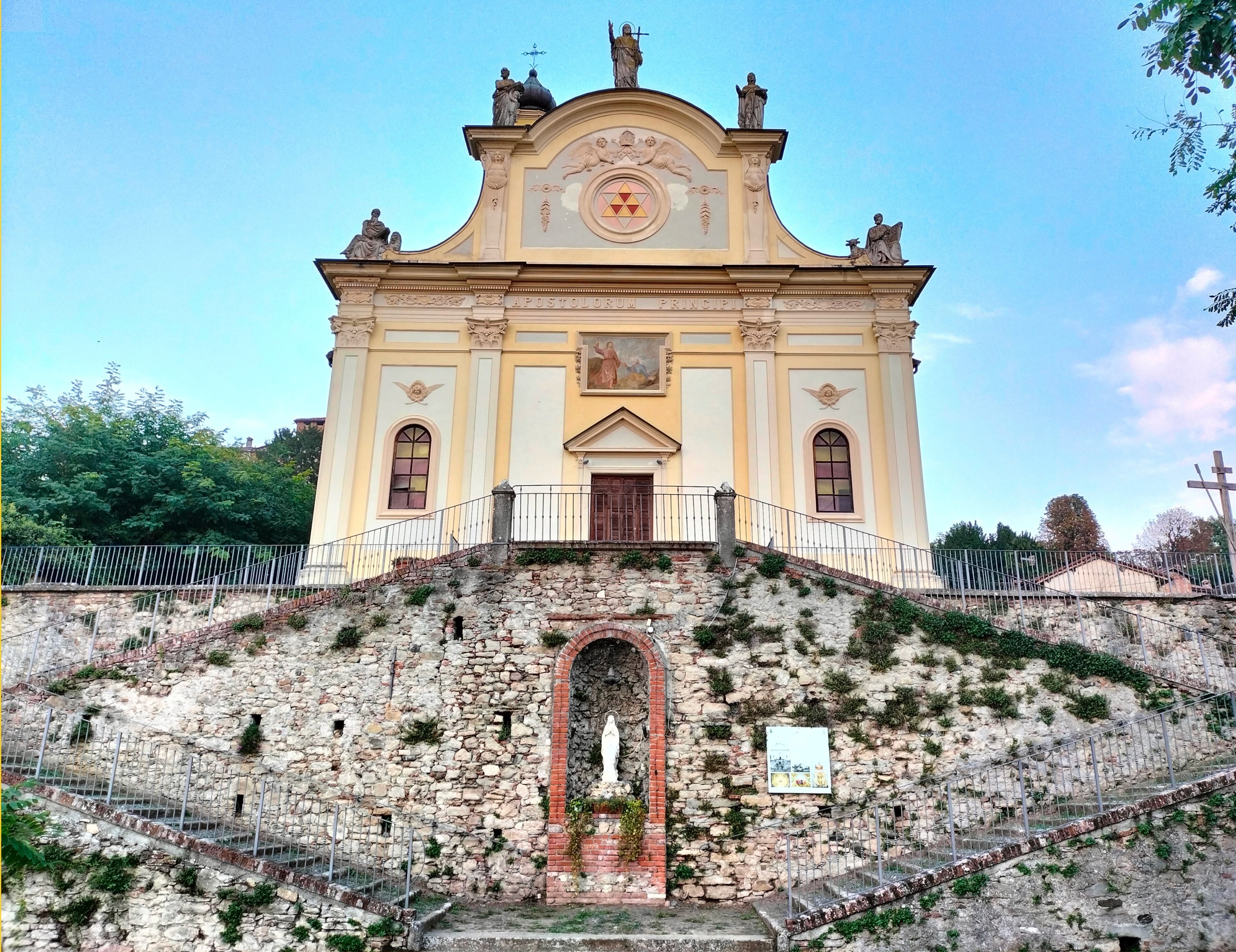 CHIESA DI SAN PIETRO APOSTOLO