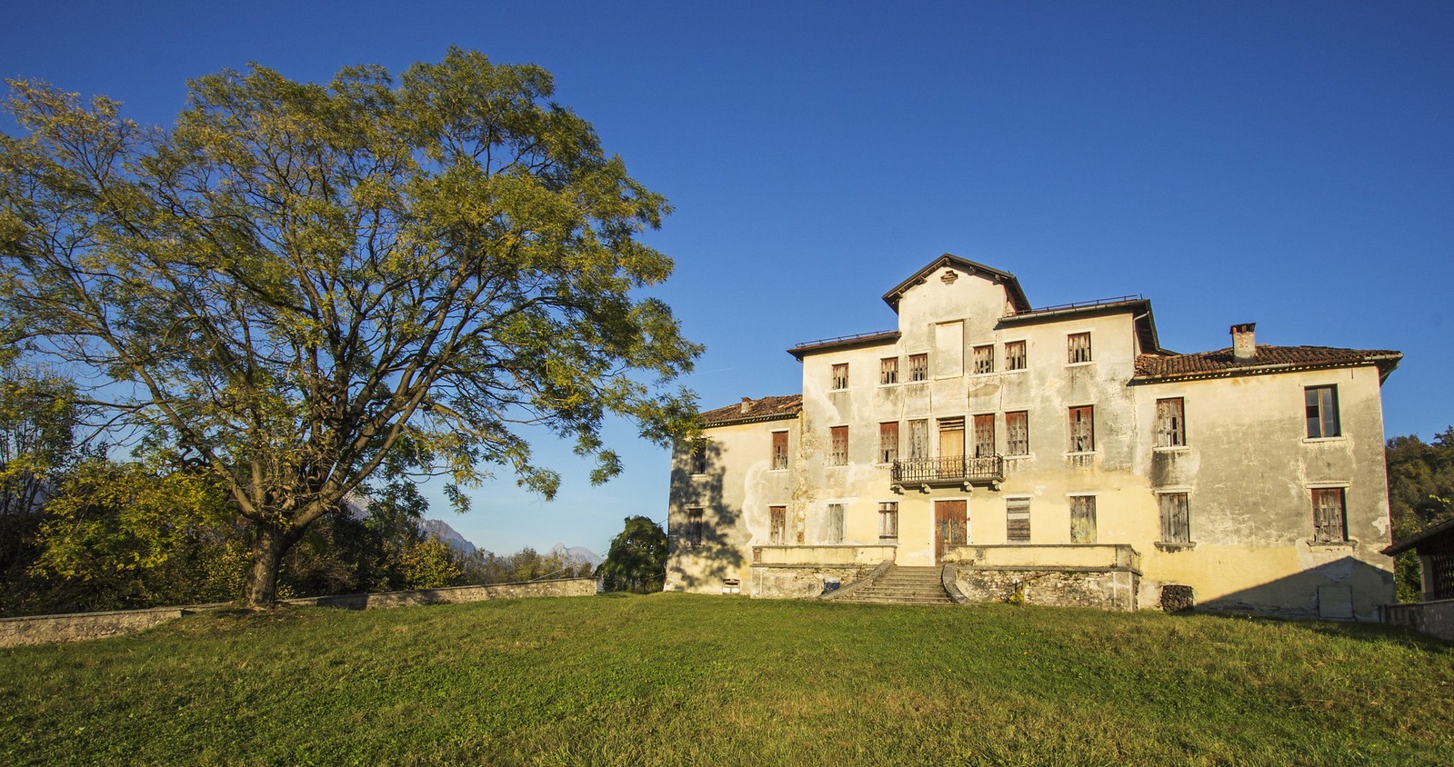 VILLA CARENZONI, DAL COVOLO