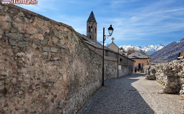MURA ROMANE DI AOSTA